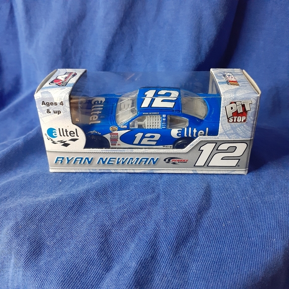 💯RARE Nascar PIT STOP Ryan Newman #12 COT Dodge Avenger 🇨🇦12.50 Can Shipping - Picture 8 of 16